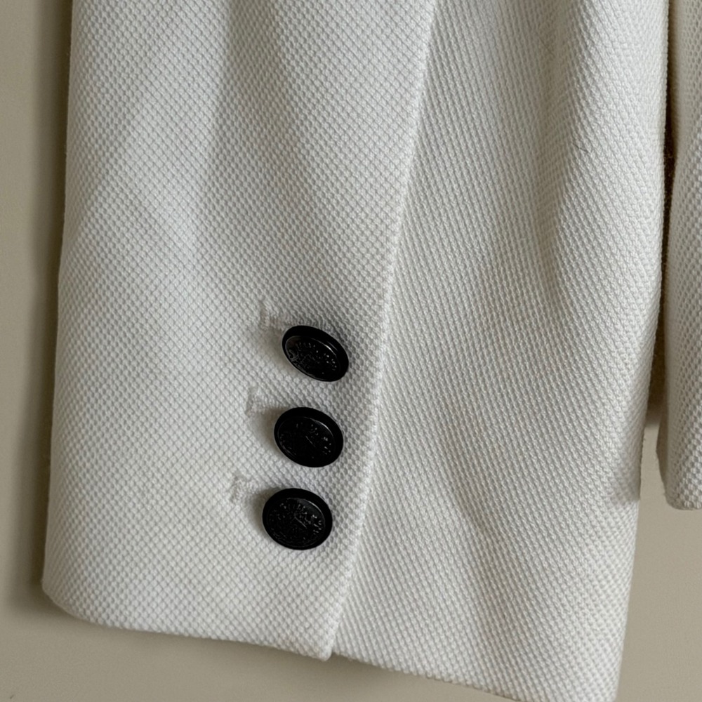 White House Black Market White Textured Blazer 16 Hook & Eye Closure Office NWT - Picture 8 of 8